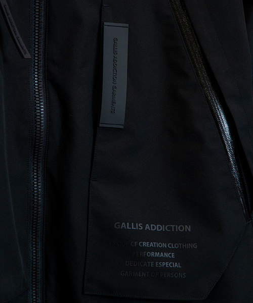 GALLIS ADDICTION（ガリスアディクション）の「GA 3LAYER TECH PARKA（マウンテンパーカー・メンズ・ホワイト/ブラック・M/L/XL）」の15枚目の写真