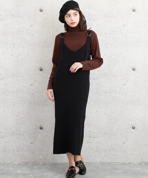 Diosfront（ディオスフロント）の「ニットキャミワンピース　３ＴＹＰＥ（ワンピース・レディース・ベージュ系その他3/レッド系その他2/ブラック系その他/レッド系その他/ブラック系その他2/ブラック系その他3/ブラック系その他4/グレー系その他2/グレー系その他3/ベージュ系その他2/グレー系その他/ベージュ系その他・MEDIUM/LARGE）」の5枚目の写真