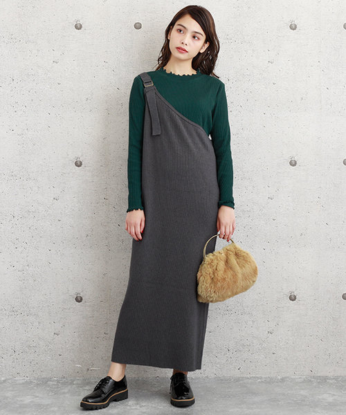 Diosfront（ディオスフロント）の「ニットキャミワンピース　３ＴＹＰＥ（ワンピース・レディース・ベージュ系その他3/レッド系その他2/ブラック系その他/レッド系その他/ブラック系その他2/ブラック系その他3/ブラック系その他4/グレー系その他2/グレー系その他3/ベージュ系その他2/グレー系その他/ベージュ系その他・MEDIUM/LARGE）」の20枚目の写真