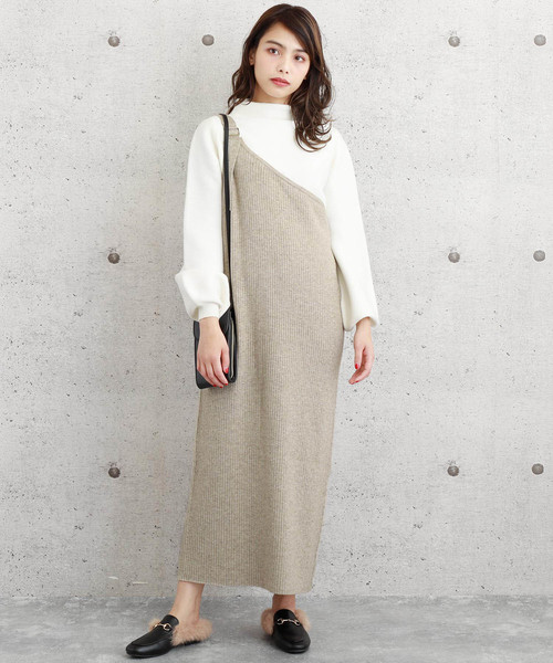Diosfront（ディオスフロント）の「ニットキャミワンピース　３ＴＹＰＥ（ワンピース・レディース・ベージュ系その他3/レッド系その他2/ブラック系その他/レッド系その他/ブラック系その他2/ブラック系その他3/ブラック系その他4/グレー系その他2/グレー系その他3/ベージュ系その他2/グレー系その他/ベージュ系その他・MEDIUM/LARGE）」の14枚目の写真