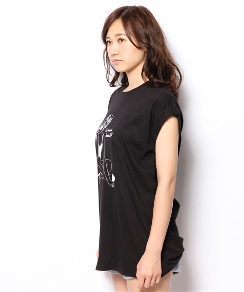 WEGO（ウィゴー）の「WEGO/トロピカルガールプリントTシャツ（Tシャツ/カットソー・レディース・ホワイト/ブラック/ブラック系その他/ホワイト系その他・FREE）」の10枚目の写真