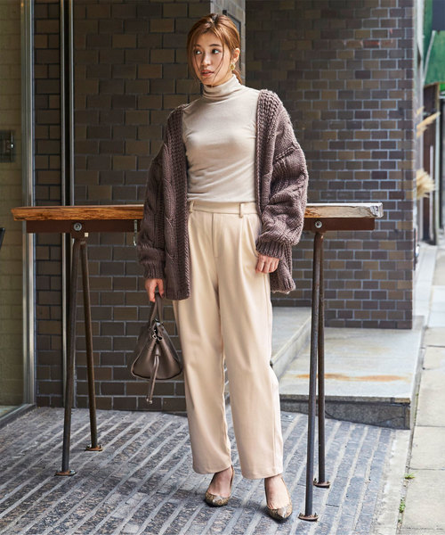 UR'S(ユアーズ)の「ウールライクセミワイドパンツ(その他パンツ・レディース・アイボリー/ベージュ/チャコール・S/M/L)」の16枚目の写真