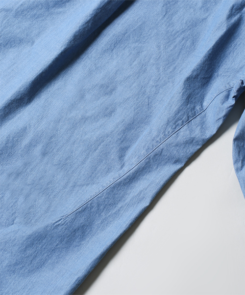 NANO universe（ナノユニバース）の「junhashimoto nano・universe/ 高密度デニムイタリアンSH（シャツ/ブラウス・メンズ・ブルー/サックスブルー/ネイビー・X-LARGE/SMALL/LARGE/MEDIUM）」の13枚目の写真