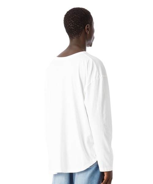 DAILY STANDARD by SANDINISTA（デイリースタンダードバイサンディニスタ）の「Cadet Easy Fit Round L-S Tee / イージフィット裾ラウンド長袖Tシャツ（Tシャツ/カットソー・メンズ・ホワイト/ブラック/ネイビー/ヘザーグレー/チャコールグレー・SMALL/MEDIUM/LARGE）」の8枚目の写真