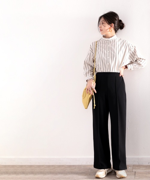 classicalelf（クラシカルエルフ）の「センタープレスありピンタックツイル無地カットフレアパンツ(フルレングス)（スラックス・レディース・ブラック/グレイッシュベージュ/アッシュブラウン・XX-LARGE/LARGE/X-LARGE/MEDIUM/SMALL）」の11枚目の写真