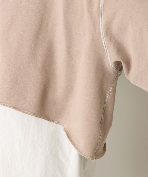 notch.（ノッチ）の「配色ステッチショートプルオーバー（Tシャツ/カットソー・レディース・チャコールグレー/ベージュ・M）」の18枚目の写真