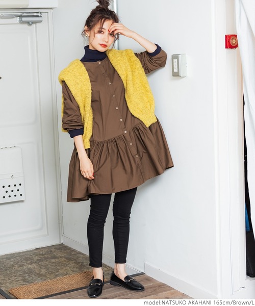 coca(coca)(コカ)の「\\新色登場//ギャザーフレアチュニックノーカラーシャツ(シャツ/ブラウス・レディース・ホワイト/チャコールグレー/ラベンダー/ブラウン・ONE SIZE/L/M)」の21枚目の写真