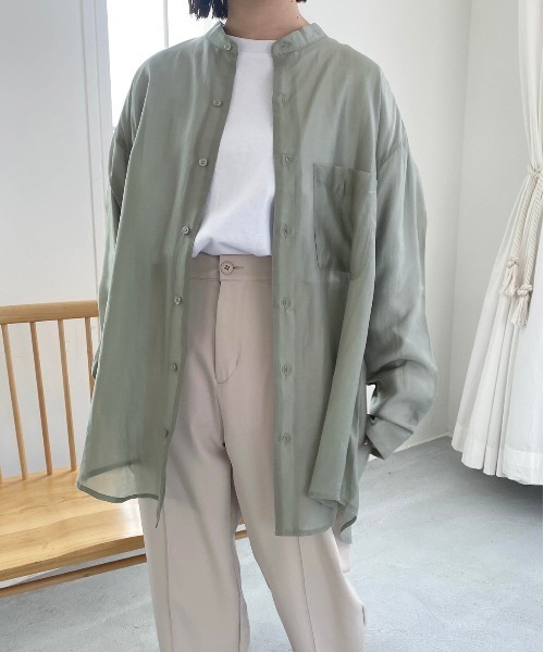 flaner（フラネ）の「ルーズシアーシャツ（シャツ/ブラウス・レディース・グレイッシュベージュ/グリーン/ダークブラウン・FREE）」の15枚目の写真