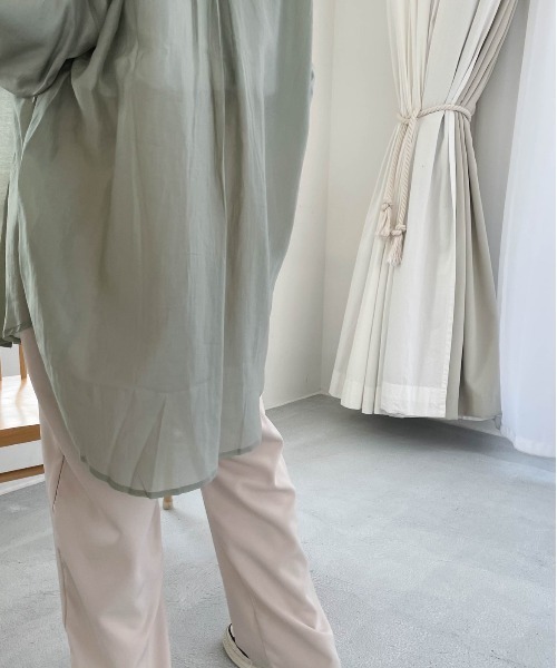 flaner（フラネ）の「ルーズシアーシャツ（シャツ/ブラウス・レディース・グレイッシュベージュ/グリーン/ダークブラウン・FREE）」の18枚目の写真