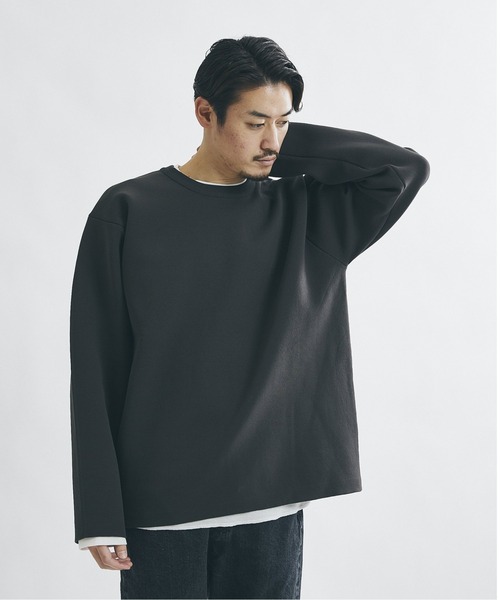 JOURNAL STANDARD（ジャーナルスタンダード）の「【ニット+ロンT2枚SET】レイヤード ストレッチ オーバーサイズ クルーネックニット（ニット/セーター・メンズ・ブラック/ブラウン/ベージュ/グリーン/ネイビー・SMALL/LARGE/MEDIUM）」の2枚目の写真