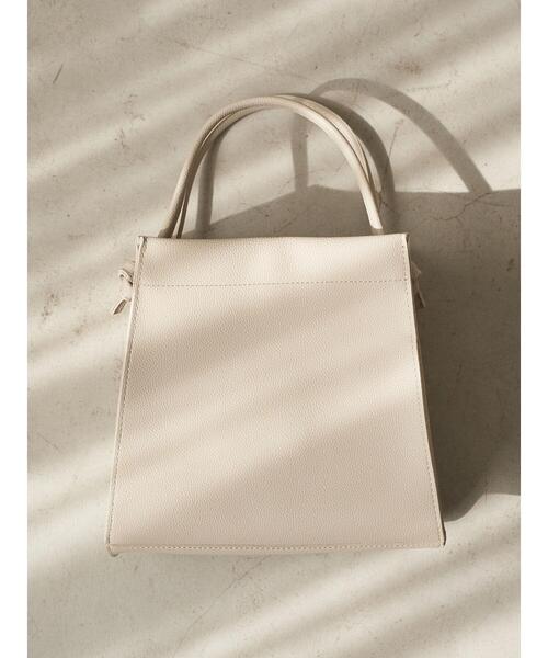 earth music&ecology（アースミュージックアンドエコロジー）の「丸手スクエア2wayショルダーバッグ ＊（ショルダーバッグ・レディース・ブラック/ベージュ/サックスブルー・FREE）」の7枚目の写真