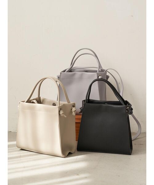 earth music&ecology（アースミュージックアンドエコロジー）の「丸手スクエア2wayショルダーバッグ ＊（ショルダーバッグ・レディース・ブラック/ベージュ/サックスブルー・FREE）」の12枚目の写真