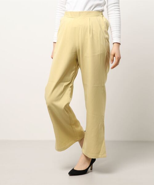 KOBE LETTUCE（コウベレタス）の「タック入りサイドスリットワイドスラックスパンツ（スラックス・レディース・グレイッシュベージュ/ミント/カーキ/パープル/イエロー/ブラック・FREE）」の18枚目の写真