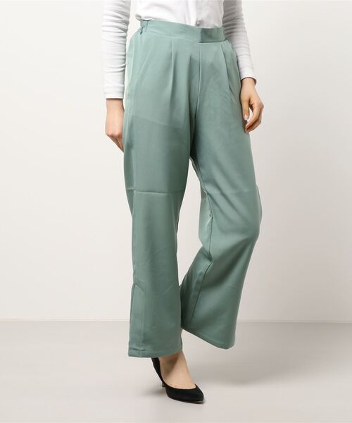 KOBE LETTUCE（コウベレタス）の「タック入りサイドスリットワイドスラックスパンツ（スラックス・レディース・グレイッシュベージュ/ミント/カーキ/パープル/イエロー/ブラック・FREE）」の20枚目の写真