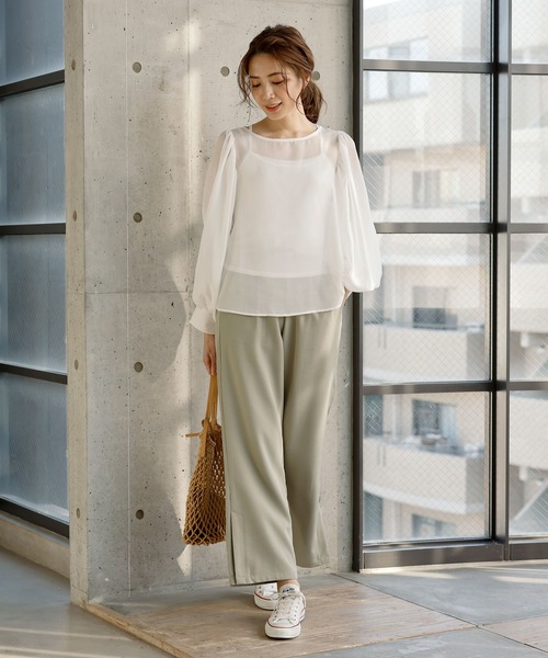 KOBE LETTUCE（コウベレタス）の「タック入りサイドスリットワイドスラックスパンツ（スラックス・レディース・グレイッシュベージュ/ミント/カーキ/パープル/イエロー/ブラック・FREE）」の11枚目の写真