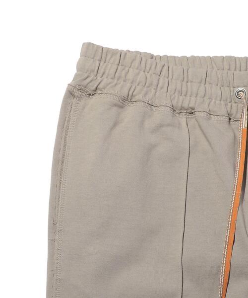 FACCIES(ファチーズ)の「<FACCIES> WIDE FLARE PT/フレアパンツ(その他パンツ・メンズ・ライトグレー/ブラック・1/2)」の9枚目の写真