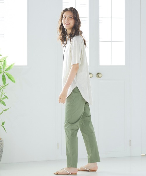 LIPSTAR(リップスター)の「配色パイピングゆるTシャツ(Tシャツ/カットソー・レディース・オフホワイト/カーキ/ブラック・M)」の8枚目の写真