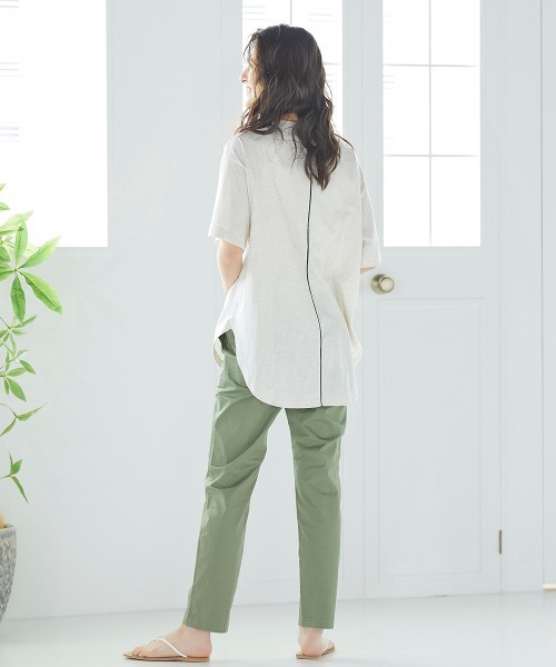 LIPSTAR(リップスター)の「配色パイピングゆるTシャツ(Tシャツ/カットソー・レディース・オフホワイト/カーキ/ブラック・M)」の13枚目の写真