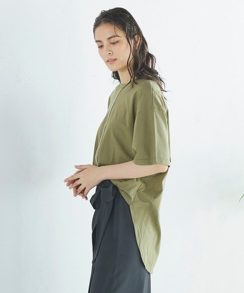 LIPSTAR(リップスター)の「配色パイピングゆるTシャツ(Tシャツ/カットソー・レディース・オフホワイト/カーキ/ブラック・M)」の6枚目の写真