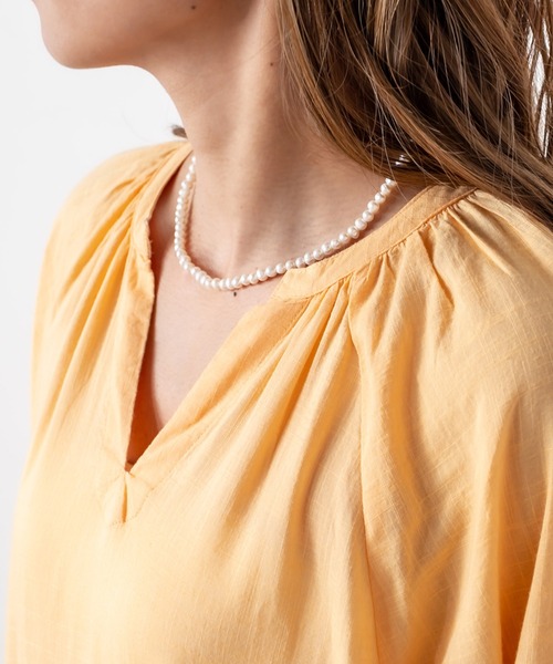 RASVOA（ラスボア）の「変形パールネックレス/4MM（ネックレス・レディース・シルバー・FREE）」の7枚目の写真