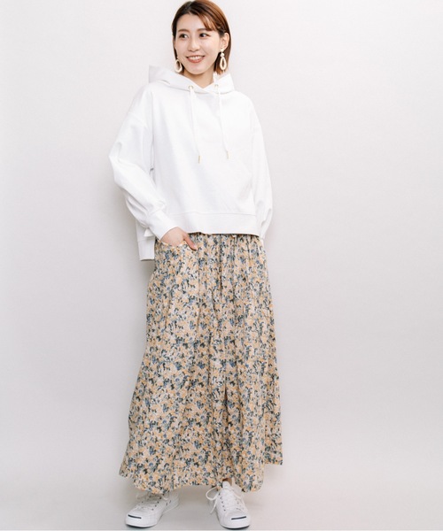 refinedworks（リファインドワークス）の「ショートフーディーPO（パーカー・レディース・オフホワイト/ベージュ/ブラック・M～Ｌ）」の13枚目の写真