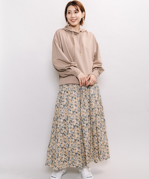 refinedworks（リファインドワークス）の「ショートフーディーPO（パーカー・レディース・オフホワイト/ベージュ/ブラック・M～Ｌ）」の17枚目の写真