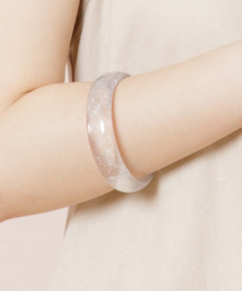 flower（フラワー）の「クリアリーバングル（バングル/リストバンド・レディース・ホワイト/クリア・FREE）」の10枚目の写真