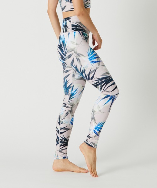 セール Julier ペイリーリーフプリントレギンス レギンス スパッツ Julier Yoga and Relax ジュリエヨガアンドリラックス のファッション通販