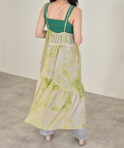 w closet（ダブルクローゼット）の「タイダイウエストサイドリボンティアードキャミワンピース（ワンピース・レディース・ライム/モカ・FREE）」の10枚目の写真