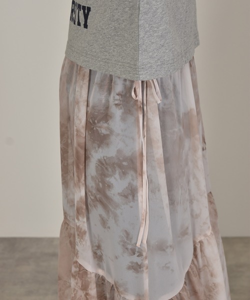 w closet（ダブルクローゼット）の「タイダイウエストサイドリボンティアードキャミワンピース（ワンピース・レディース・ライム/モカ・FREE）」の17枚目の写真