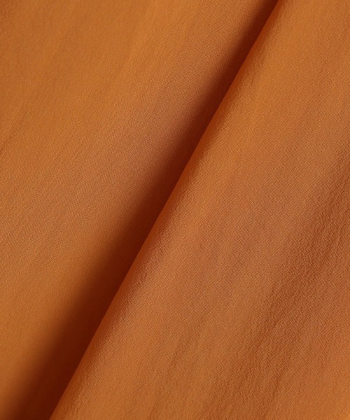 Maison de Beige(メゾンドベージュ)の「《Maison de Beige》ワイドスリーブブラウス【セットアップ対応】(シャツ/ブラウス・レディース・ブラック/オレンジ/モカ・9号/7号)」の11枚目の写真