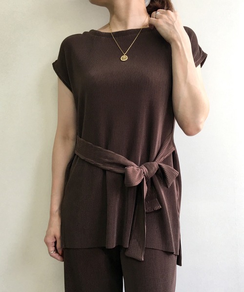 Grand PARK(グランドパーク)の「ウエストリボンチュニック&ワイドパンツセットアップ(アンサンブル・レディース・ブラック/ベージュ/キャメル・FREE)」の14枚目の写真