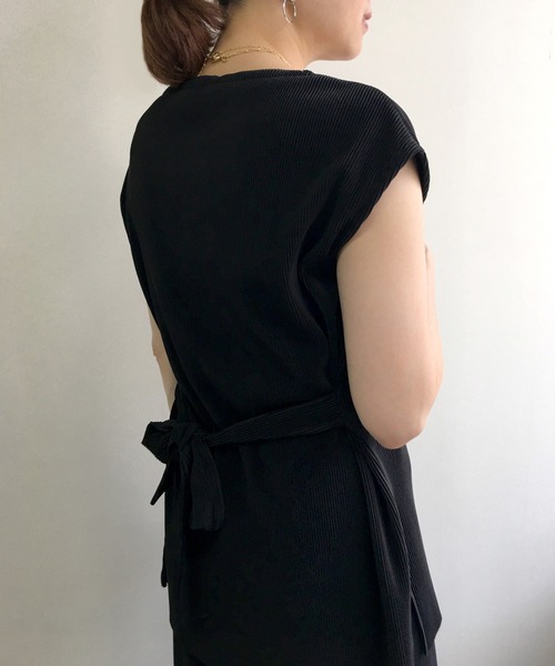 Grand PARK(グランドパーク)の「ウエストリボンチュニック&ワイドパンツセットアップ(アンサンブル・レディース・ブラック/ベージュ/キャメル・FREE)」の22枚目の写真