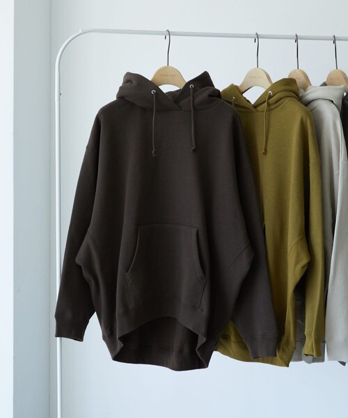 FREAK'S STORE（フリークスストア）の「▽【WEB限定】ヘビーウェイト裏起毛スウェットパーカー(フーディ・トレーナー)（パーカー・レディース・ナチュラル/ライトグレー/グレー/ブラック/ダークブラウン/レッド/マスタード/オリーブ/ブルー/イエロー/ラベンダー・ﾌﾘ-）」の5枚目の写真