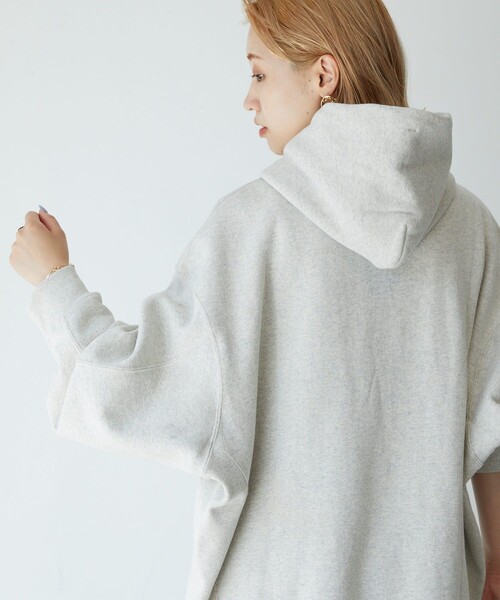 FREAK'S STORE（フリークスストア）の「▽【WEB限定】ヘビーウェイト裏起毛スウェットパーカー(フーディ・トレーナー)（パーカー・レディース・ナチュラル/ライトグレー/グレー/ブラック/ダークブラウン/レッド/マスタード/オリーブ/ブルー/イエロー/ラベンダー・ﾌﾘ-）」の4枚目の写真