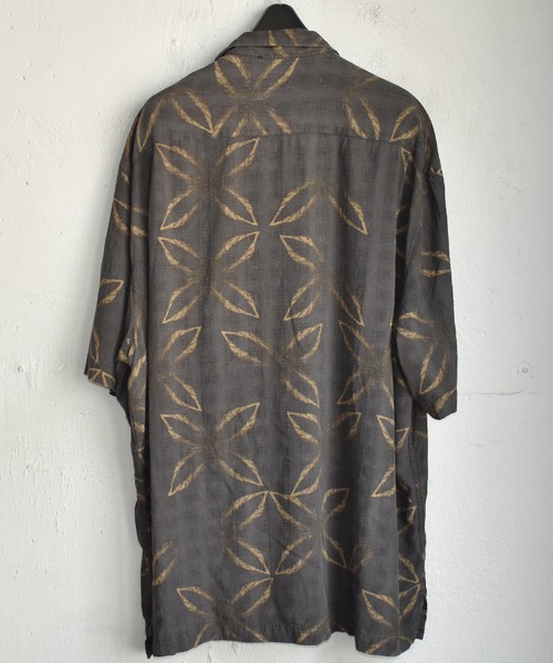 VINTAGE(ヴィンテージ)の「【ヴィンテージ古着】Caribbean 総柄 アロハシャツ(シャツ/ブラウス・メンズ・ブラック・X-LARGE)」の6枚目の写真