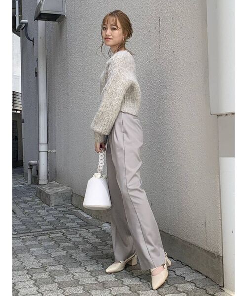 dazzlin(ダズリン)の「シュガークロップドニットトップス(ニット/セーター・レディース・ベージュ/パープル/ブルー/キャメル/グレー/ピンク・FREE)」の16枚目の写真