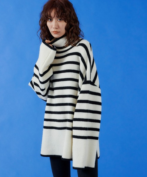 Auntie Rosa Holiday（アンティローザホリデー）の「タートルネックBIGニットプルオーバー（ニット/セーター・レディース・ライトブルー/オフホワイト/コーラルピンク・FREE）」の5枚目の写真