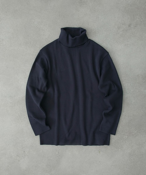 PUBLIC TOKYO(パブリックトウキョウ)の「【洗える】リラックスフィットタートルネックニット(ニット/セーター・メンズ・ブラック/サックスブルー/アイボリー/ミント/ライトベージュ/ベージュ/ブルー系その他/ダークグレー/グリーン/カーキ/ネイビー・1/2)」の9枚目の写真