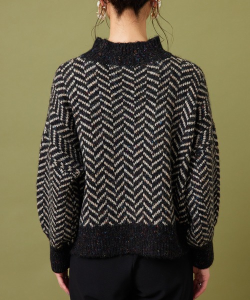 JETSET SOLO PLUS （ジェットセットソロプラス）の「【FONT LAB】ネップ混フェザーヤーン ヘリンボーンニット（ニット/セーター・レディース・ブラック系・FREE）」の11枚目の写真