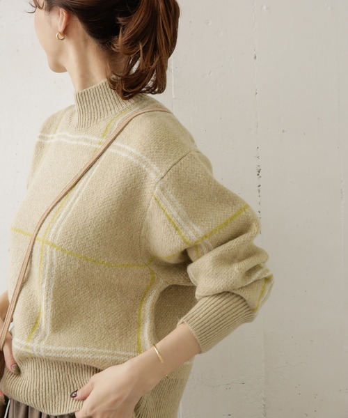 URBAN RESEARCH DOORS（アーバンリサーチドアーズ）の「カラーチェックニット（ニット/セーター・レディース・ベージュ系その他/ブルー系その他・ONE）」の11枚目の写真