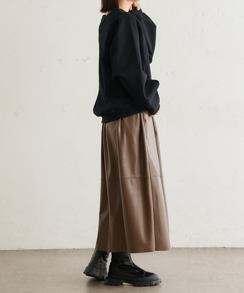 BONbazaar（ボンバザール）の「タックスリーブダンボールプルオーバー（Tシャツ/カットソー・レディース・オフホワイト/ブラック/モカ・FREE）」の12枚目の写真