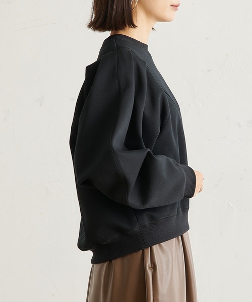 BONbazaar（ボンバザール）の「タックスリーブダンボールプルオーバー（Tシャツ/カットソー・レディース・オフホワイト/ブラック/モカ・FREE）」の6枚目の写真