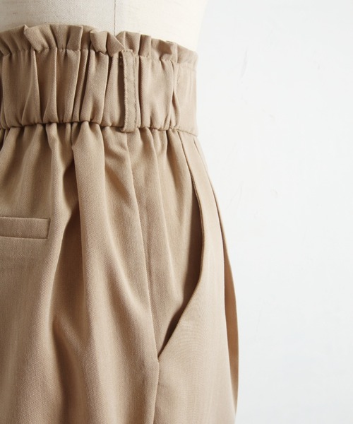 &. NOSTALGIA(アンドドットノスタルジア)の「センタープレステーパードパンツ(その他パンツ・レディース・ブラック/ベージュ/イエロー/グリーン/ラベンダー/アイボリー/パープル/ブラウン/グレー/ピンク/ホワイト・FREE)」の19枚目の写真