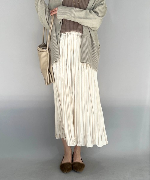 PICCIN(ピッチン)の「ワッシャープリーツロングスカート(スカート・レディース・アイボリー/ブラック/ライム・M)」の2枚目の写真