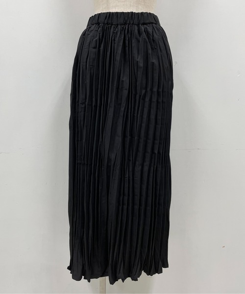 PICCIN(ピッチン)の「ワッシャープリーツロングスカート(スカート・レディース・アイボリー/ブラック/ライム・M)」の21枚目の写真