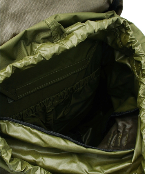 karrimor(カリマー)の「【karrimor SF】SABRE 35L(バックパック/リュック・メンズ・ブラック/オリーブ・FREE)」の14枚目の写真