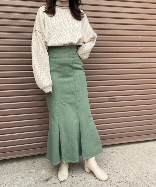 Chiaro(キアロ)の「ツイルハイウエストマーメイドスカート(スカート・レディース・ブラック/グリーン/アイボリー・FREE)」の4枚目の写真