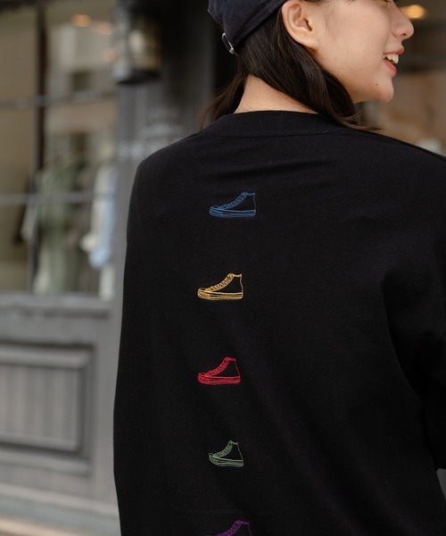 CONVERSE(コンバース)の「【CONVERSE/コンバース】バックプリントロンT ドロップショルダー/オーバーサイズ(Tシャツ/カットソー・メンズ・ブラック/ホワイト/ダークブルー/オフホワイト・MEDIUM/LARGE/X-LARGE)」の10枚目の写真