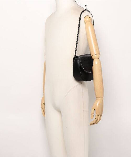 HANAE MORI(ハナエモリ)の「【HANAE MORI】パーティーバッグ(ショルダーバッグ・レディース・ブラック・ONE SIZE)」の4枚目の写真